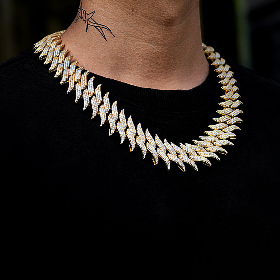 Spiked Cuban Link Chain (30mm) in Yellow Gold