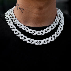 Infinity Link Chain (15mm) in White Gold