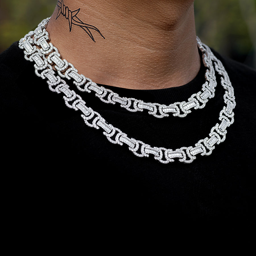 Iced Byzantine Link Chain (12mm) in White Gold