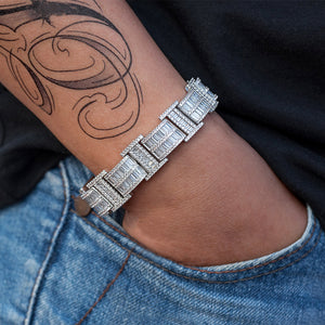 Diamond Buckle Link Bracelet in White Gold DRMD Jewelry